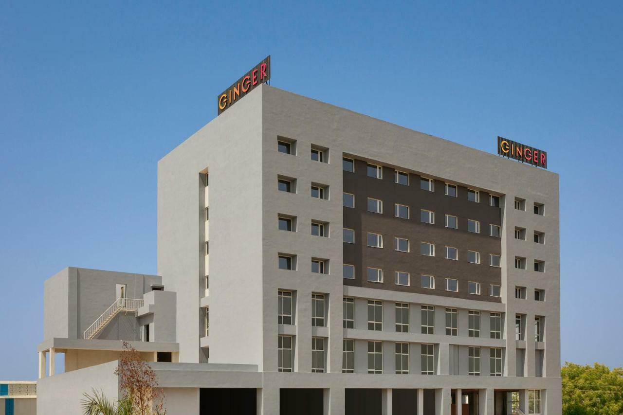 Hotel Ginger Sānand Esterno foto